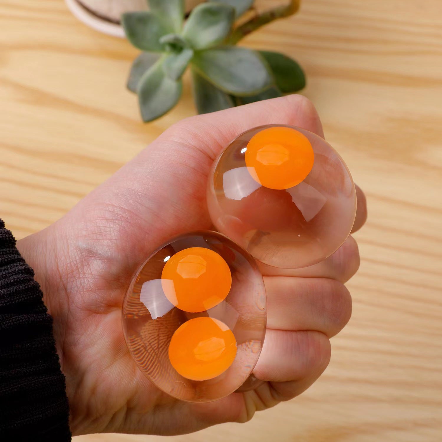 Funky Egg Squishy Ball – Transparent egg yolk fun squeeze, children's egg yolk ball, Easter basket filler, soft and fun stress relief toy, stocking stuffers, birthday party gifts – Pack of 4